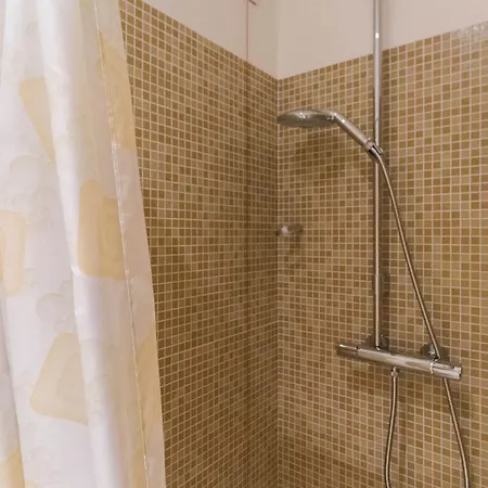 Italianway Easy - Dallongaro 24 Apartmán *